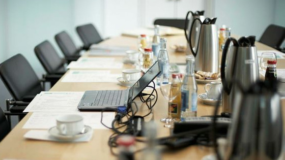 Konferenztisch